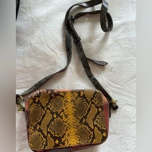 Crossbody bag.